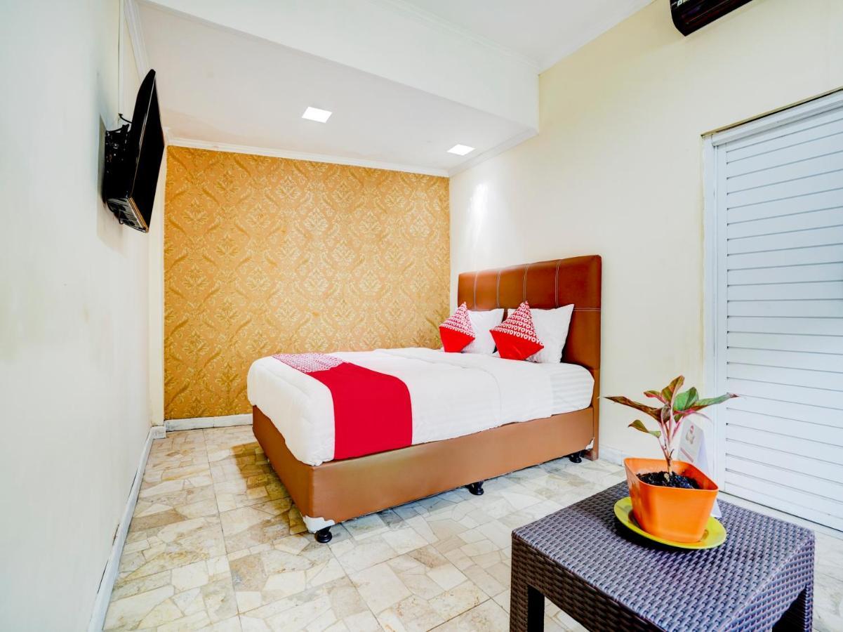 Oyo 90140 Nginep Yuuk Guest House Cirebon Zewnętrze zdjęcie
