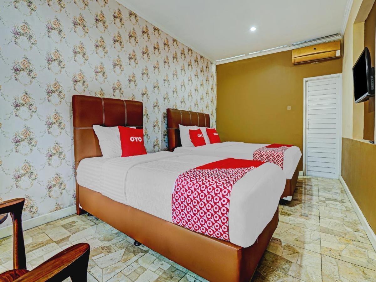 Oyo 90140 Nginep Yuuk Guest House Cirebon Zewnętrze zdjęcie