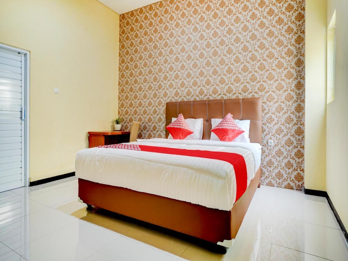 Oyo 90140 Nginep Yuuk Guest House Cirebon Zewnętrze zdjęcie